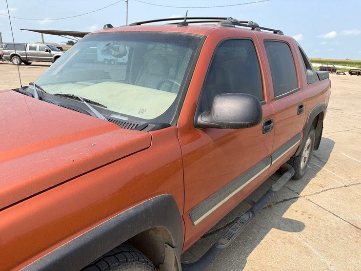 2005-chevy-avalache-1500-pickup-image-21