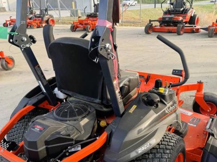 2024-kubota-z422-zero-turn-mower--60-deck-image-4