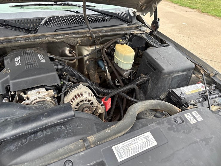 1999-chevrolet-k2500-image-46