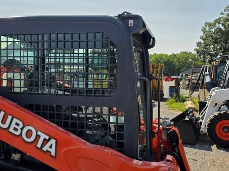 kubota-svl75-2-image-32
