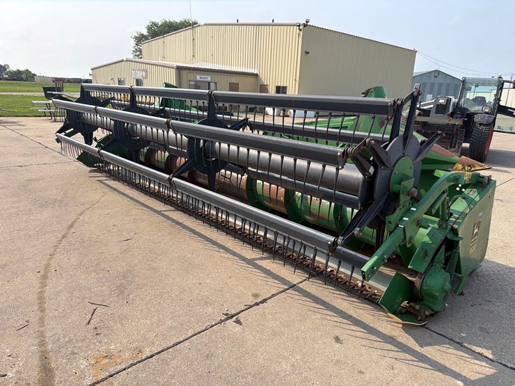 john-deere-920-image-1