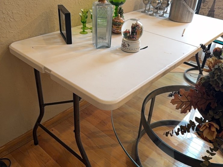 white-folding-table-(table-only,-items-are-listed-separately)-image-1