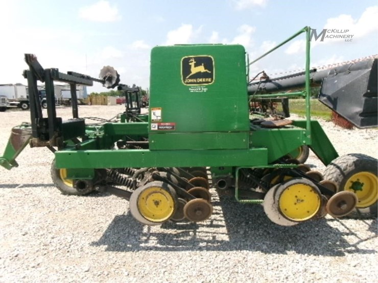 1994-john-deere-750-image-30
