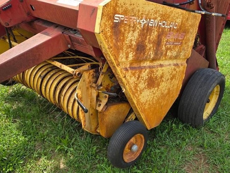 new-holland-846-image-7