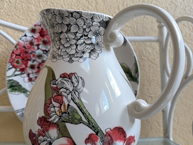 decorative-glass-pitcher-and-plate,-birds-&-cross-image-4