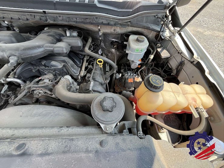 2017-ford-f550-xl-image-38