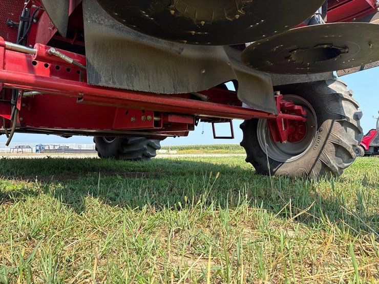 2005-case-ih-2377-image-121