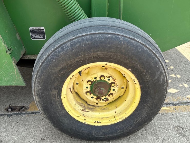 john-deere-510-image-8