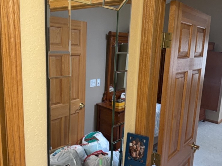 large-leaded-glass-mirror-image-2