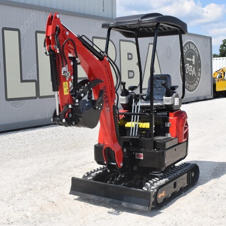 SDLINE MINI EXCAVATOR 48488