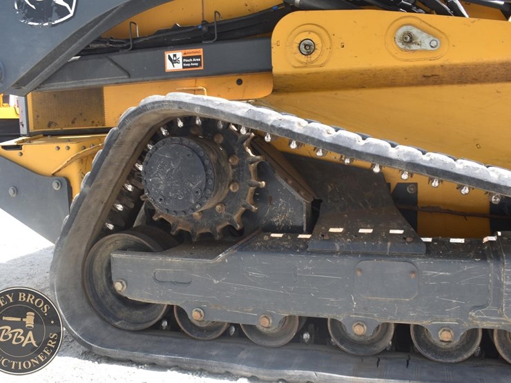 2024-deere-333g-image-62