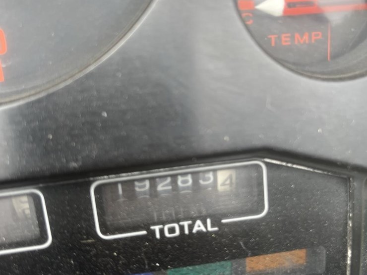 1984-honda-vf1000-7468-image-10