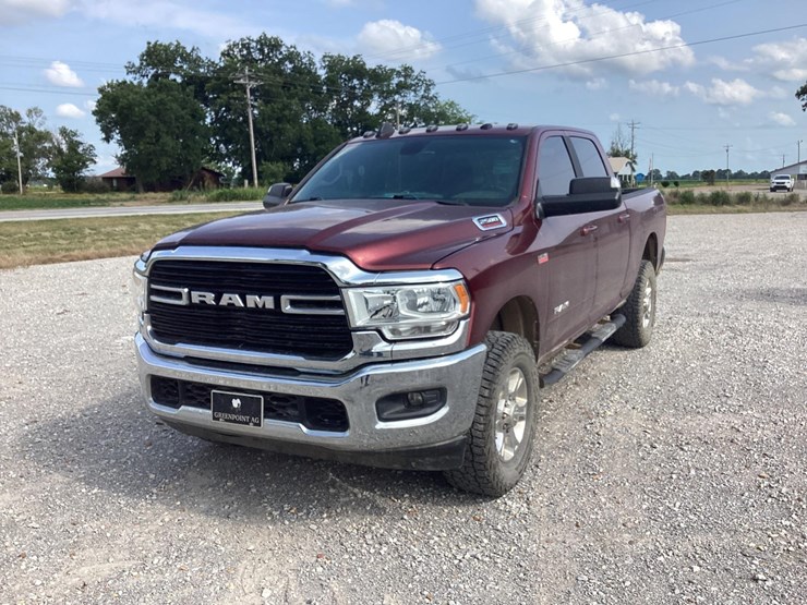 2021-ram-2500-hd-image-1