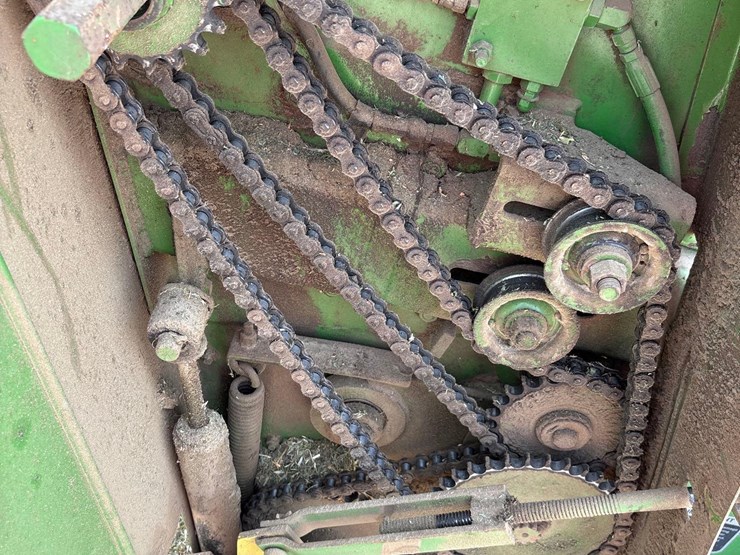 john-deere-510-image-15