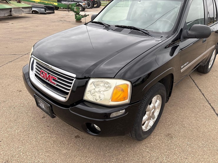 2006-gmc-envoy-image-12