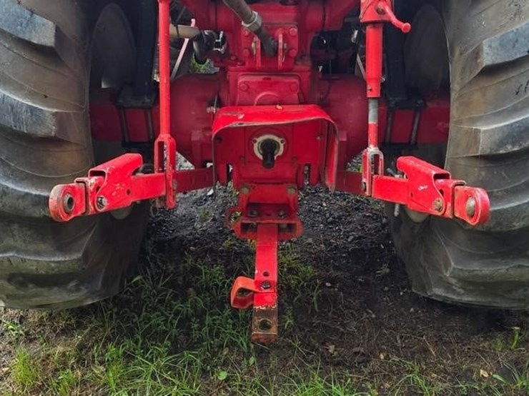new-holland-boomer-8n-image-16