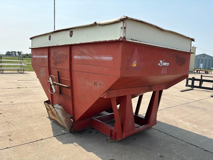 demco-325-image-1