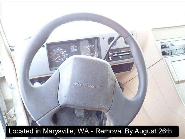 1992-chevrolet-30-image-8