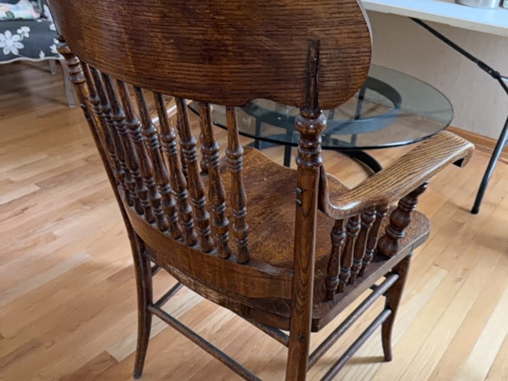 antique-oak-sitting-chair,-excellent-condition-image-10
