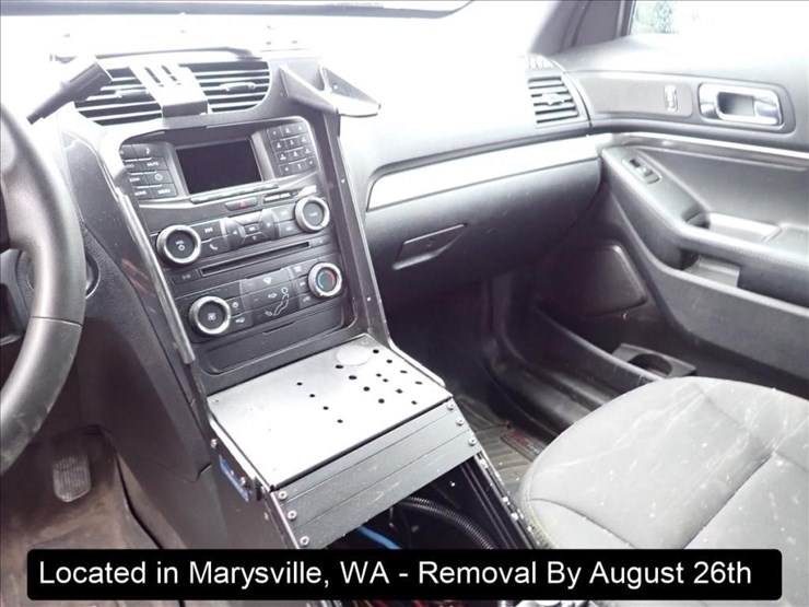 2018-ford-explorer-image-6