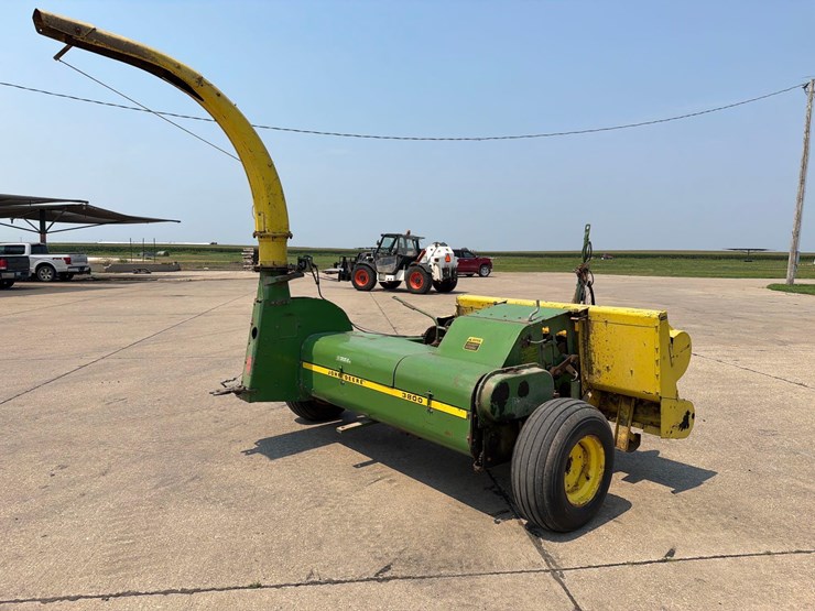 john-deere-3800-image-3