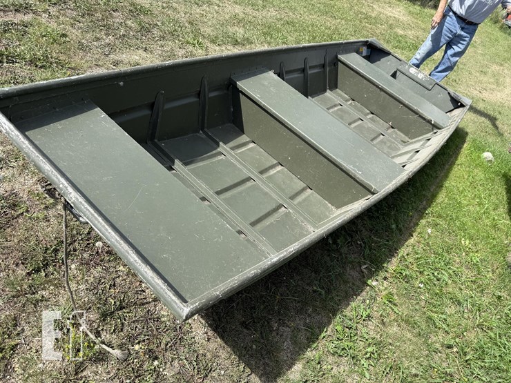alumacraft-john-boat-image-2