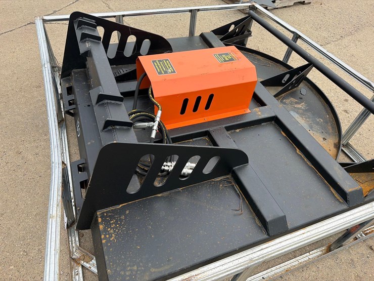 pabreak-skidloader-72”-whirly-mower-image-9