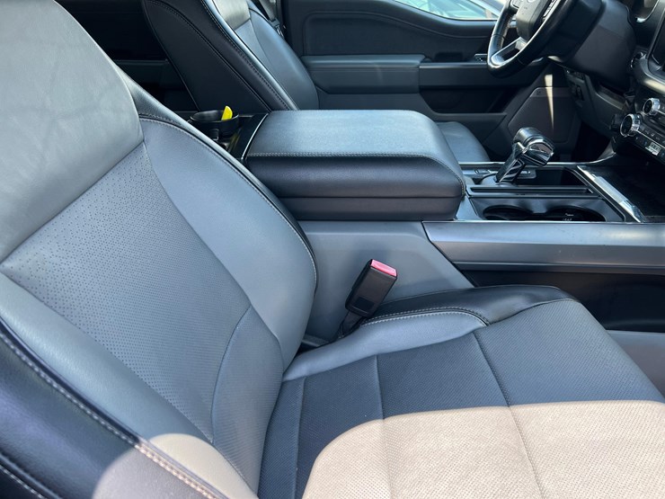 ford-f150-lariat-image-67