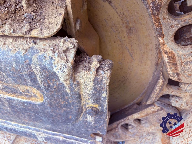 2009-caterpillar-d5k-xl-image-39