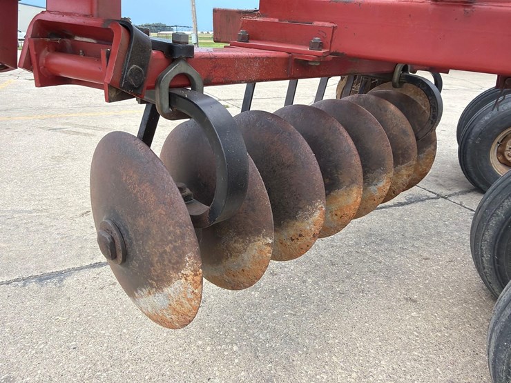 case-ih-3900-image-23