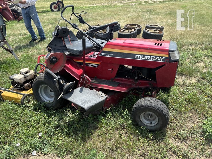 assortment-of-lawn-mowers,-weed-eaters,-string-tim-image-3