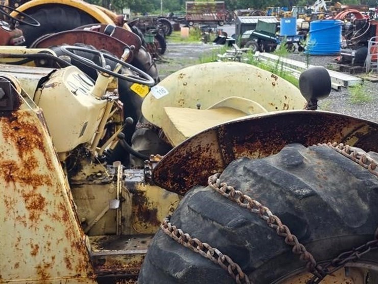 massey-ferguson-20-image-11