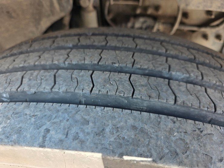 2017-ford-f750-image-5