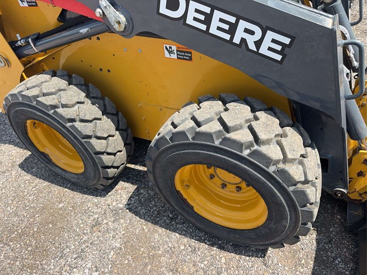 2024-deere-316gr-image-19