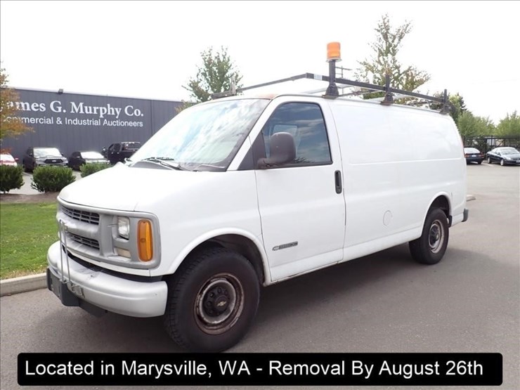 2001-chevrolet-express-3500-image-1