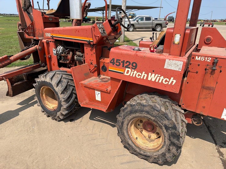 ditch-witch-5110-image-11
