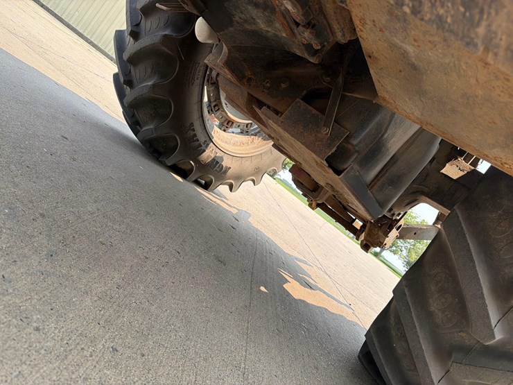 case-ih-7140-image-30