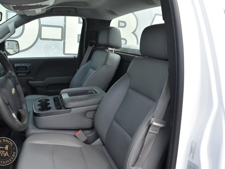 2015-chevrolet-silverado-1500-image-14