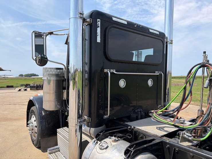 2007-peterbilt-379-image-20