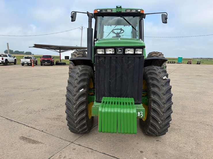 john-deere-8200-image-3