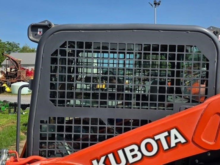 kubota-svl75-2-image-13