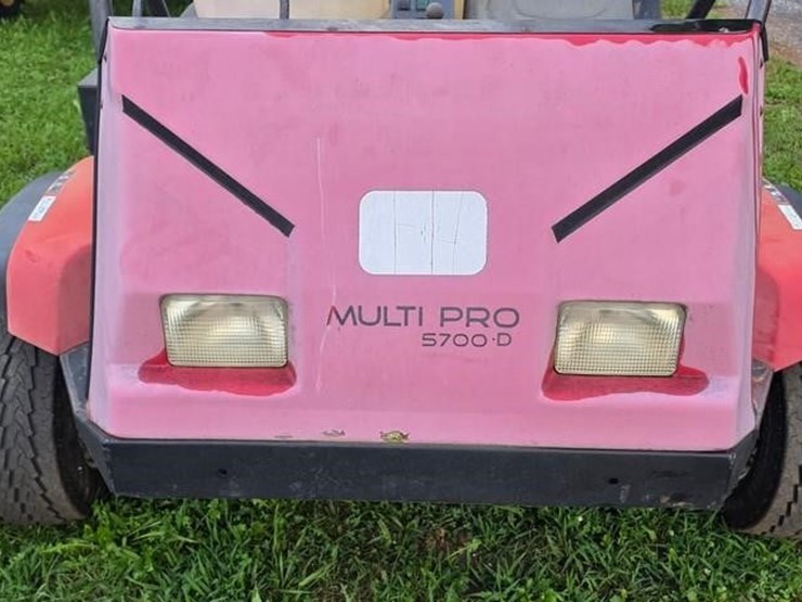 2004-toro-multi-pro-5700d-image-24