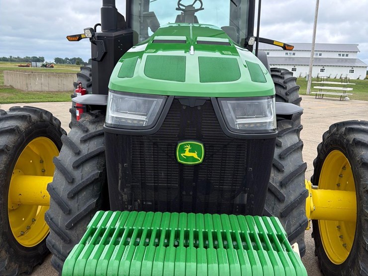 2022-john-deere-8r-280-image-28