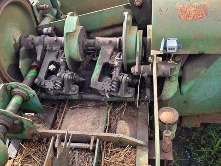 john-deere-214-image-15