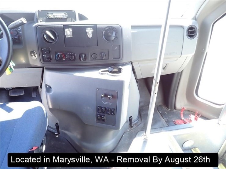 2019-ford-e450-image-2
