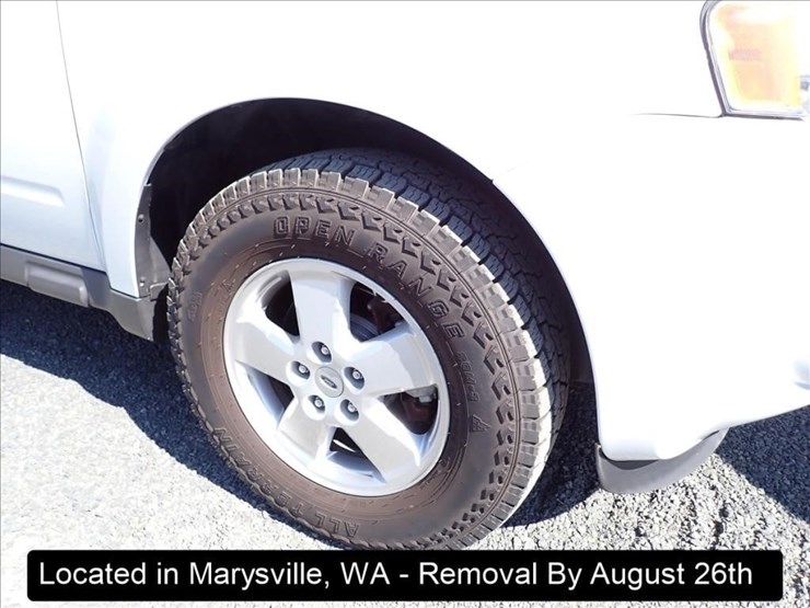 2012-ford-escape-image-17
