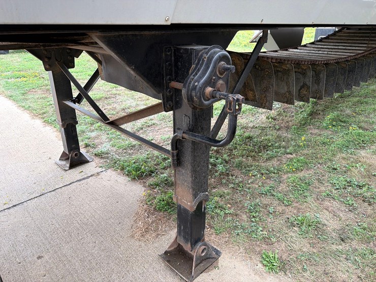 2019-aulick-48ft-semi-live-bottom-belt-trailer-image-21