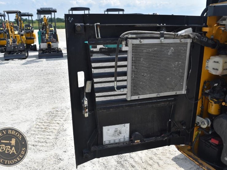 2021-caterpillar-259d3-image-20