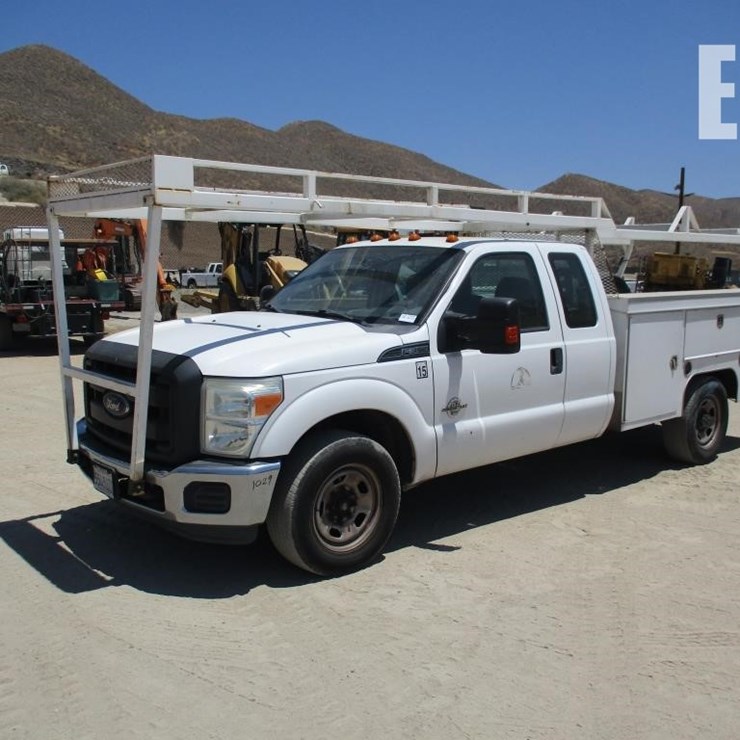 2016 FORD F350