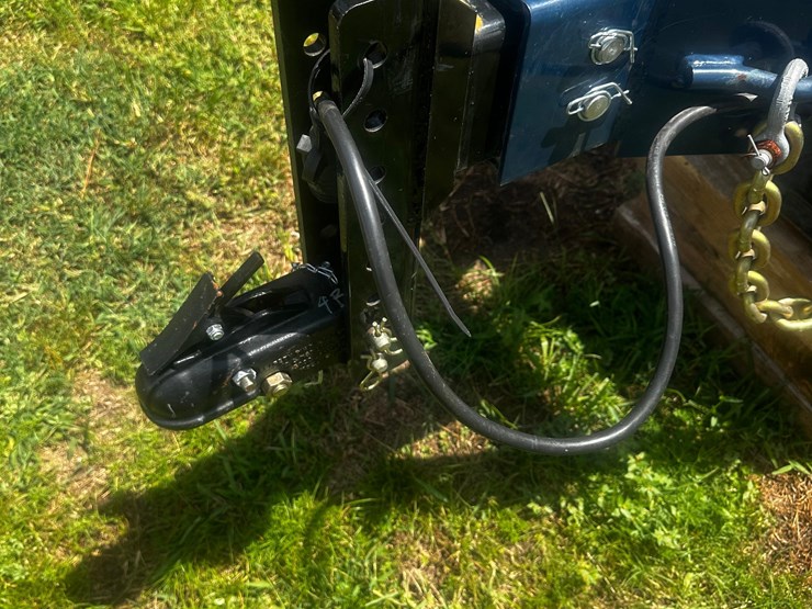 pristine-ag-spray-tanker-trailer-with-1610-gallon-tank-and-as300-pump-image-13
